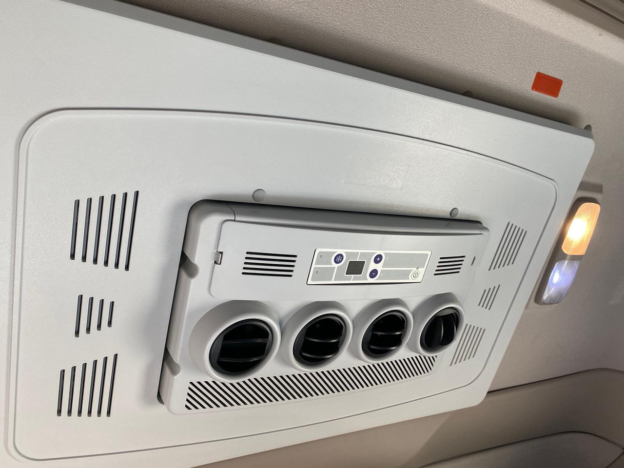 Leasing DAF XF530 Super Space Cab DAF XF530 Super Space Cab: gambar 11