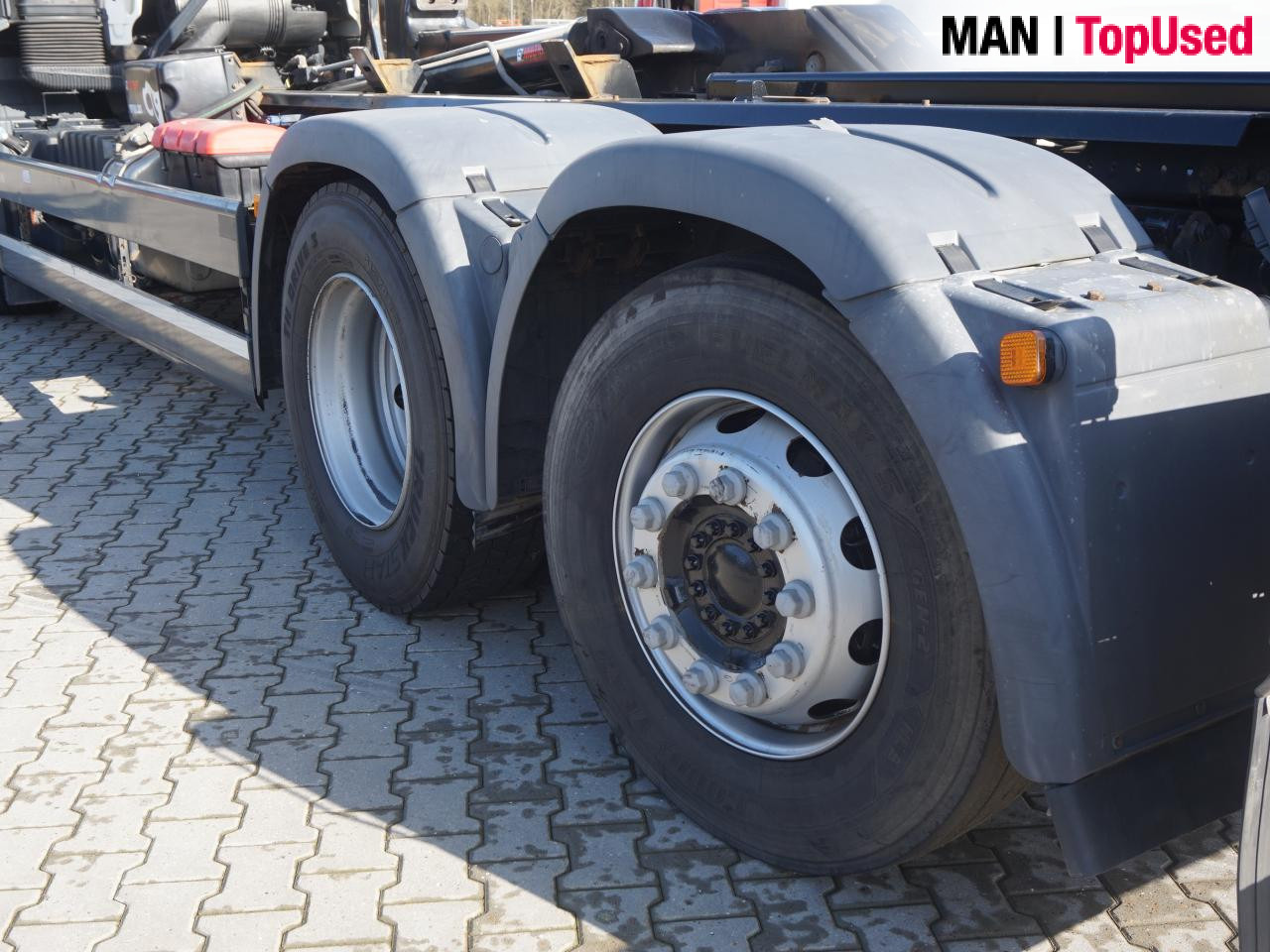 MAN TGS 26.460 6X2-4 BL Abroll Kipper - Truk jungkit: gambar 4 MAN TGS 26.460 6X2-4 BL Abroll Kipper - Truk jungkit: gambar 4