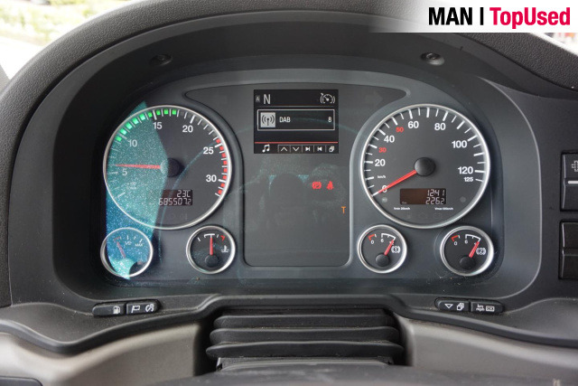 MAN TGX 26.510 6X2-4 LL / BDF / Lift-Axle / Euro 6 - Pengangkut kontainer/ Container truck: gambar 3 MAN TGX 26.510 6X2-4 LL / BDF / Lift-Axle / Euro 6 - Pengangkut kontainer/ Container truck: gambar 3