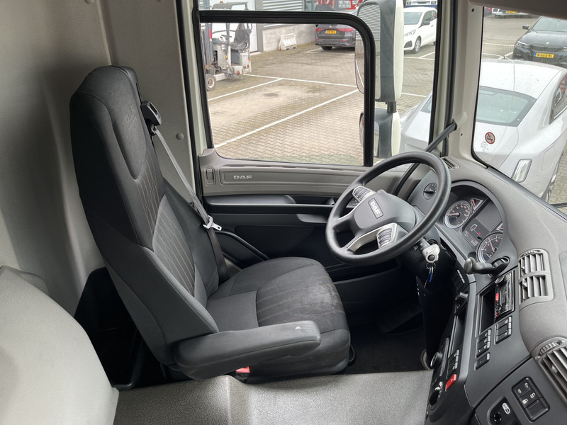 DAF CF 260 FA / Carrier Koeler - 30 gr / Chereau Frigobox / Laadklep 2000 kg - Truk berpendingin: gambar 3 DAF CF 260 FA / Carrier Koeler - 30 gr / Chereau Frigobox / Laadklep 2000 kg - Truk berpendingin: gambar 3