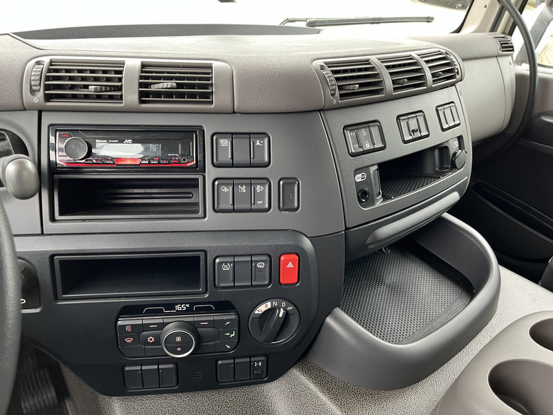 DAF CF 260 FA / Carrier Koeler - 30 gr / Chereau Frigobox / Laadklep 2000 kg - Truk berpendingin: gambar 5 DAF CF 260 FA / Carrier Koeler - 30 gr / Chereau Frigobox / Laadklep 2000 kg - Truk berpendingin: gambar 5