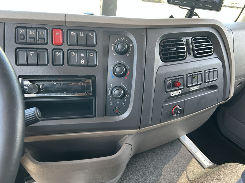 DAF LF 320 FA / Effer 175.2/c3s Crane / 363 dkm / Plateau / NL Truck - Truk derek: gambar 5 DAF LF 320 FA / Effer 175.2/c3s Crane / 363 dkm / Plateau / NL Truck - Truk derek: gambar 5