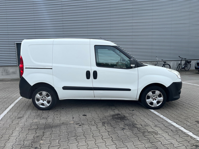 Fiat Dobló Cargo 1.3 MultiJet / NL Van - Van kecil: gambar 2 Fiat Dobló Cargo 1.3 MultiJet / NL Van - Van kecil: gambar 2