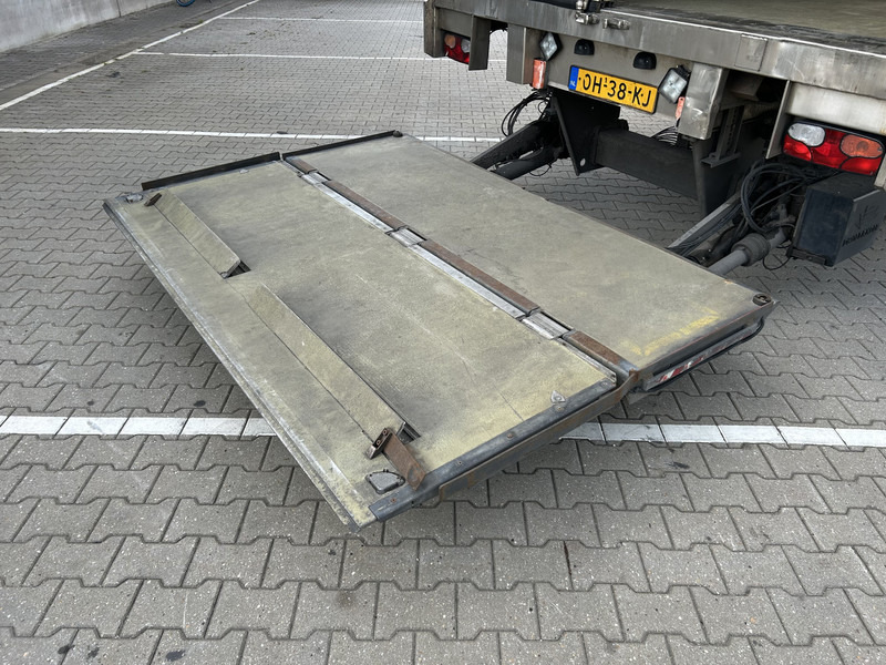 H.T.F. HZO 39 / Carrier Vector 1800 Frigo / Flowers / Loadlift 2500 kg / NL Trailer - Semi-trailer berpendingin: gambar 5 H.T.F. HZO 39 / Carrier Vector 1800 Frigo / Flowers / Loadlift 2500 kg / NL Trailer - Semi-trailer berpendingin: gambar 5