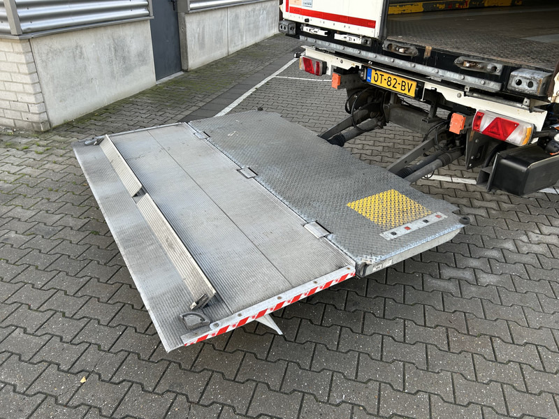 Kögel S24 / Box / Laadklep / Liftas / Accu Pack / APK 01-26 - Semi-trailer kotak tertutup: gambar 5 Kögel S24 / Box / Laadklep / Liftas / Accu Pack / APK 01-26 - Semi-trailer kotak tertutup: gambar 5