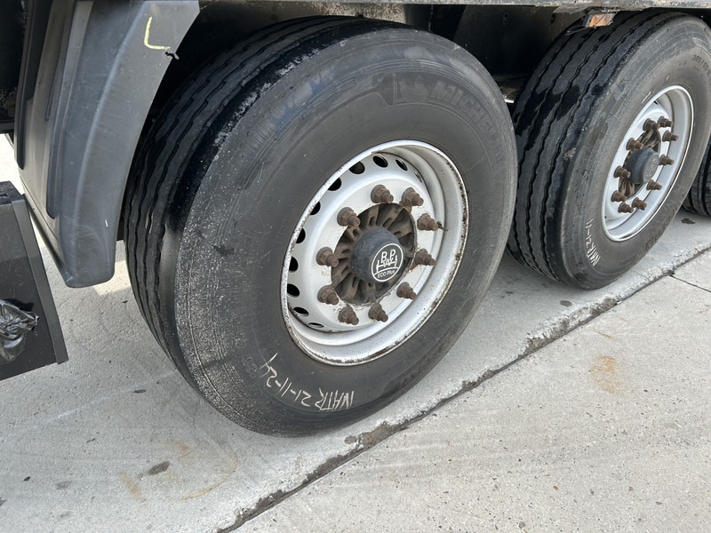 Krone DryLiner / Box Trailer / 3 Axle BPW Disk / APK TUV 12-25 - Semi-trailer kotak tertutup: gambar 5 Krone DryLiner / Box Trailer / 3 Axle BPW Disk / APK TUV 12-25 - Semi-trailer kotak tertutup: gambar 5