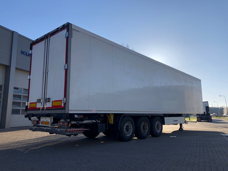 Krone Koeloplegger / Carrier Vector / Liftas / Bloemen / Laadlift / APK-TUV 11-25 - Semi-trailer berpendingin: gambar 2 Krone Koeloplegger / Carrier Vector / Liftas / Bloemen / Laadlift / APK-TUV 11-25 - Semi-trailer berpendingin: gambar 2