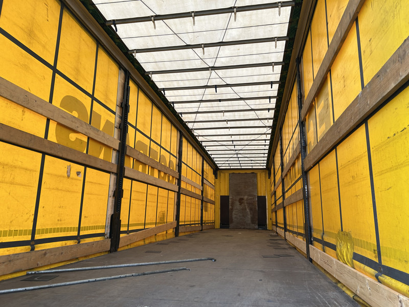 Krone Profi Liner / Schuifzeil / Kooi Aap / Stuur + Liftas / APK 05-26 - Semi-trailer dengan terpal samping: gambar 3 Krone Profi Liner / Schuifzeil / Kooi Aap / Stuur + Liftas / APK 05-26 - Semi-trailer dengan terpal samping: gambar 3