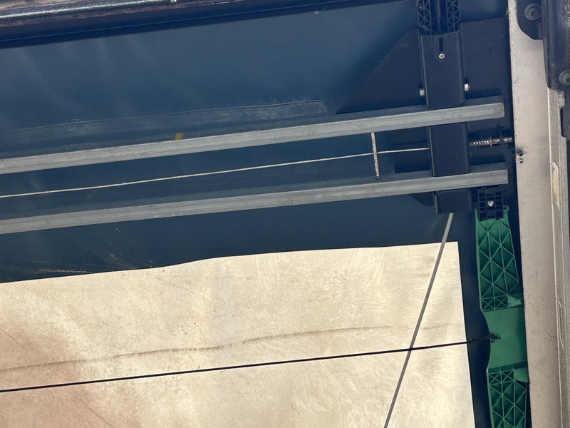 Krone Profi Liner / Schuifzeil / Kooi Aap / Stuur + Liftas / APK 08-26 - Semi-trailer dengan terpal samping: gambar 4 Krone Profi Liner / Schuifzeil / Kooi Aap / Stuur + Liftas / APK 08-26 - Semi-trailer dengan terpal samping: gambar 4