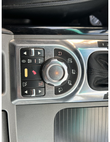 Leasing Land Rover Range Rover Vogue TD V8 / 2 Seats / Leder / APK TUV 05-26 Land Rover Range Rover Vogue TD V8 / 2 Seats / Leder / APK TUV 05-26: gambar 10