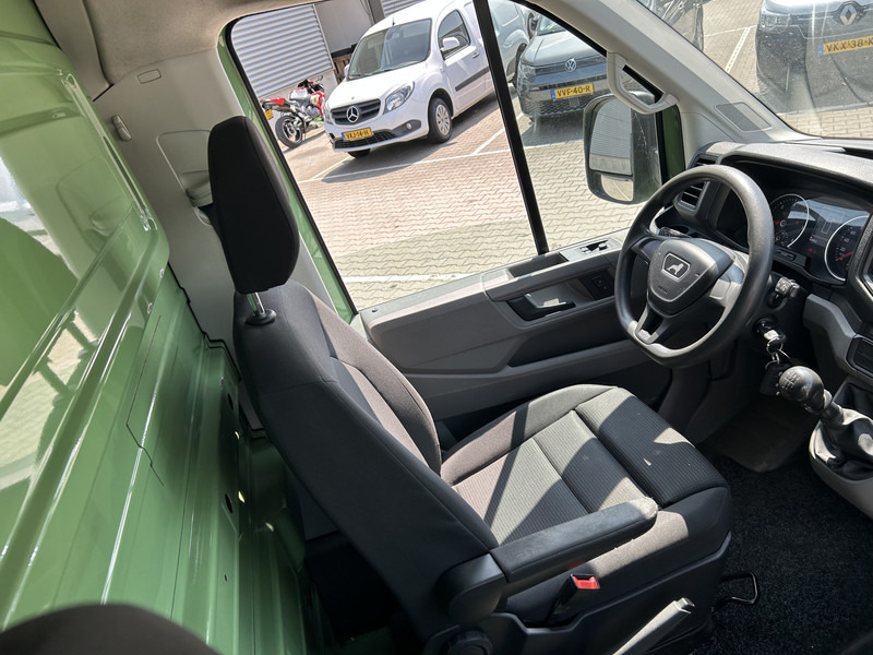 MAN TGE 3.180 2.0 Euro 6 / Box / 420 dkm / Loadlift / Cruise / NL Van - Van box: gambar 3 MAN TGE 3.180 2.0 Euro 6 / Box / 420 dkm / Loadlift / Cruise / NL Van - Van box: gambar 3