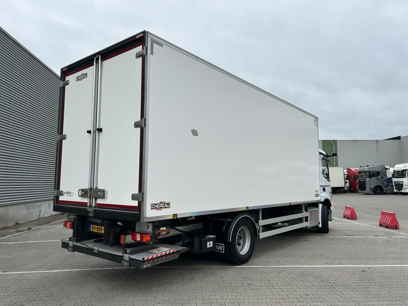 Mercedes-Benz Actros 2124 / Carrier Koeler -30 gr / Cheraeu / Laadklep / APK 01-26 - Truk berpendingin: gambar 2 Mercedes-Benz Actros 2124 / Carrier Koeler -30 gr / Cheraeu / Laadklep / APK 01-26 - Truk berpendingin: gambar 2