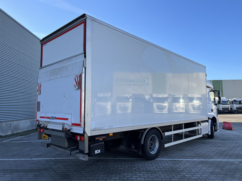 Mercedes-Benz Actros 2124 StreamSpace / 410 dkm / Box 7.5 mtr / Laadklep / APK 08-25 - Truk box: gambar 2 Mercedes-Benz Actros 2124 StreamSpace / 410 dkm / Box 7.5 mtr / Laadklep / APK 08-25 - Truk box: gambar 2