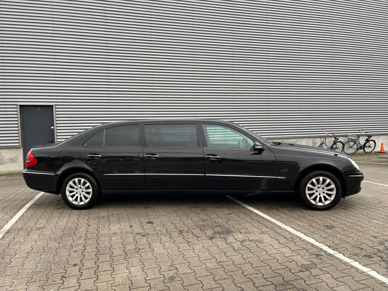 Mercedes-Benz E-Klasse / Limousine / 240 Avantgarde / 4-Matic / 8-pers / APK/TUV 09-2026 / - Mobil sedan: gambar 2 Mercedes-Benz E-Klasse / Limousine / 240 Avantgarde / 4-Matic / 8-pers / APK/TUV 09-2026 / - Mobil sedan: gambar 2