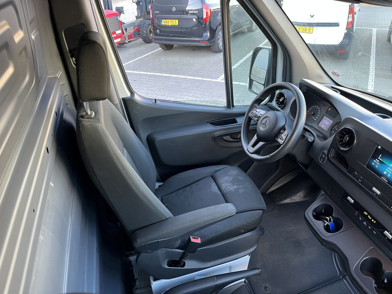 Mercedes-Benz Sprinter 311 2.2 CDI Euro 6D / 170 dkm / L3 H2 / APK TUV 03-26 - Van kecil: gambar 3 Mercedes-Benz Sprinter 311 2.2 CDI Euro 6D / 170 dkm / L3 H2 / APK TUV 03-26 - Van kecil: gambar 3