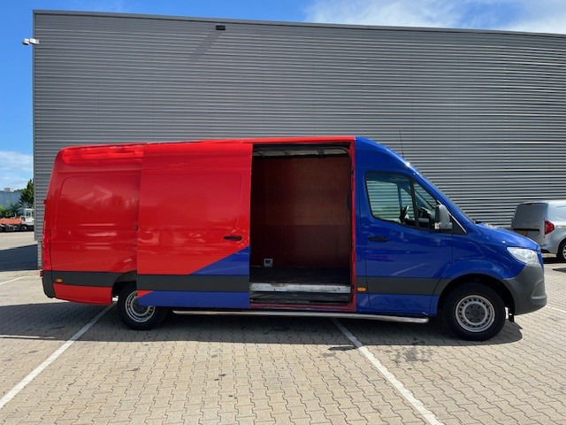 Mercedes-Benz Sprinter 311 / 2.2 CDI / L3 H2 / Automatic / APK-TUV 02-26 - Van kecil: gambar 3 Mercedes-Benz Sprinter 311 / 2.2 CDI / L3 H2 / Automatic / APK-TUV 02-26 - Van kecil: gambar 3