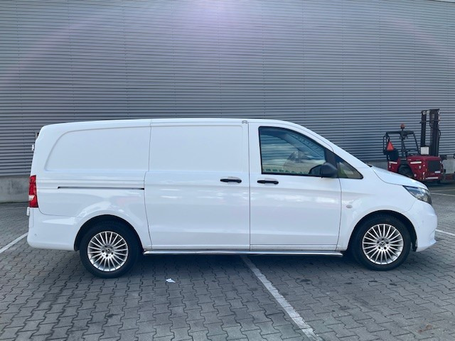 Mercedes-Benz Vito 109 CDI Lang / Airco / Cruise / Trekhaak / APK 01-26 - Van kecil: gambar 2 Mercedes-Benz Vito 109 CDI Lang / Airco / Cruise / Trekhaak / APK 01-26 - Van kecil: gambar 2