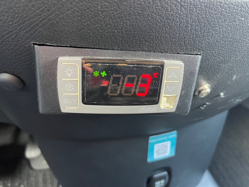 Mercedes-Benz Vito / 114 CDI / L2H1 / Frigo / gekoelde laadbak / APK-TUV 05-26 - Van kecil: gambar 5 Mercedes-Benz Vito / 114 CDI / L2H1 / Frigo / gekoelde laadbak / APK-TUV 05-26 - Van kecil: gambar 5