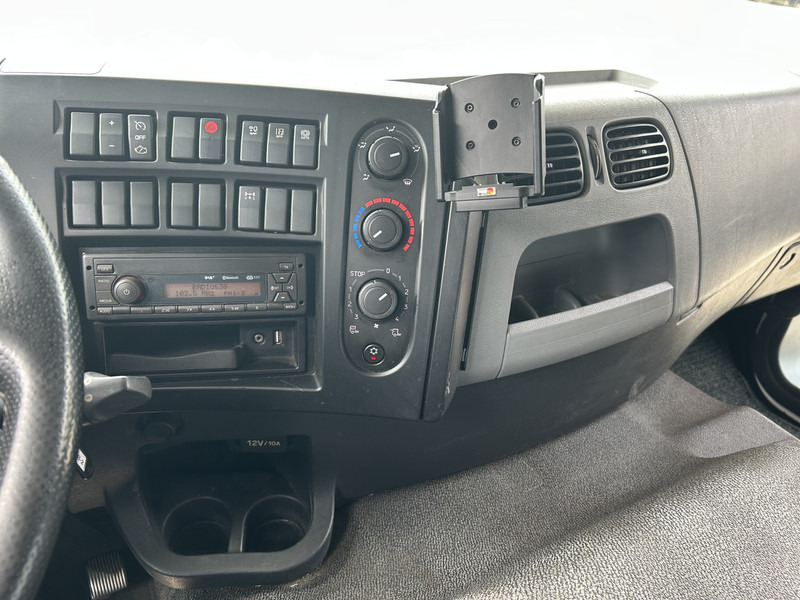 Renault D Wide 380 / Chassis - Cabine 6.5 mtr / 549 dkm / Full Air / NL Truck - Truk sasis: gambar 5 Renault D Wide 380 / Chassis - Cabine 6.5 mtr / 549 dkm / Full Air / NL Truck - Truk sasis: gambar 5