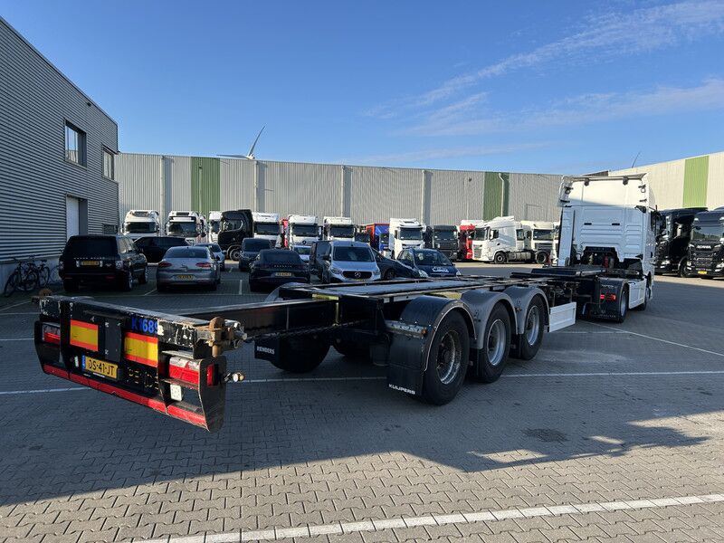 Renders Euro 800 / Multi Container Chassis / 20-30-40-45 ft / Liftas / APK 07-26 - Semi-trailer pengangkut mobil: gambar 2 Renders Euro 800 / Multi Container Chassis / 20-30-40-45 ft / Liftas / APK 07-26 - Semi-trailer pengangkut mobil: gambar 2