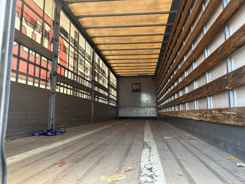 Renders ROC 12.10 City / Box / Loadlift 2000 kg / NL Trailer - Semi-trailer kotak tertutup: gambar 3 Renders ROC 12.10 City / Box / Loadlift 2000 kg / NL Trailer - Semi-trailer kotak tertutup: gambar 3