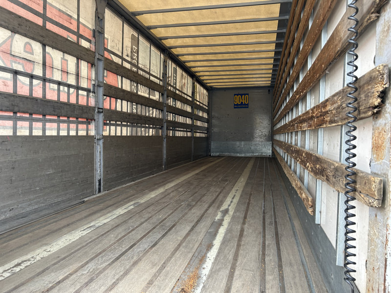 Renders ROC 12.10 City / Curtainside / Loadlift 2000 kg / NL Trailer - Semi-trailer dengan terpal samping: gambar 3 Renders ROC 12.10 City / Curtainside / Loadlift 2000 kg / NL Trailer - Semi-trailer dengan terpal samping: gambar 3