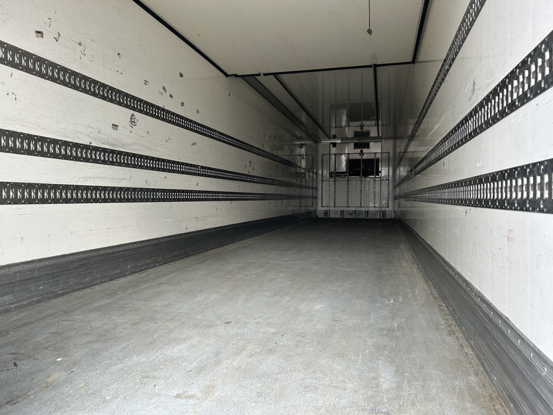 SYSTEM TRAILERS - VeDeCar / Thermo King Koeler -29 gr / Duo Temp / Laadklep 2500 kg / APK 07-26 - Semi-trailer berpendingin: gambar 3 SYSTEM TRAILERS - VeDeCar / Thermo King Koeler -29 gr / Duo Temp / Laadklep 2500 kg / APK 07-26 - Semi-trailer berpendingin: gambar 3