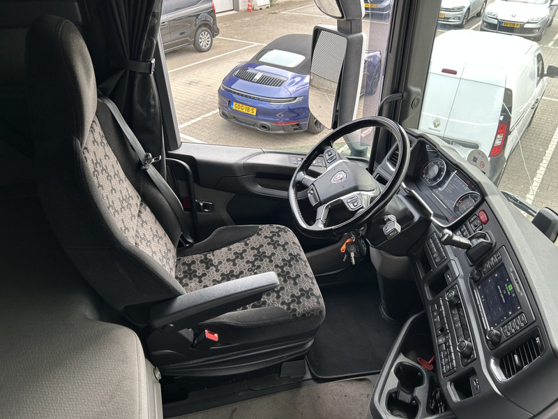 Scania S410 Highline / 491 dkm / Box 8.1 mtr / Laadklep 3000 kg - Truk box: gambar 3 Scania S410 Highline / 491 dkm / Box 8.1 mtr / Laadklep 3000 kg - Truk box: gambar 3
