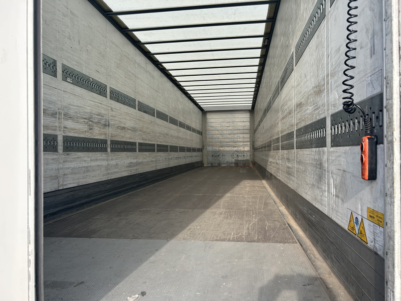 Schmitz Cargobull SCB S3B / Box / Loadlift / 2x Liftas / APK 03-26 - Semi-trailer kotak tertutup: gambar 3 Schmitz Cargobull SCB S3B / Box / Loadlift / 2x Liftas / APK 03-26 - Semi-trailer kotak tertutup: gambar 3