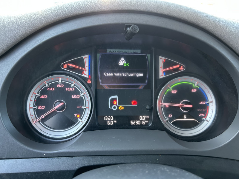 DAF CF 410 FT Space Cab / 623 dkm / New Tacho V2 / APK TUV 03-26 - Tractor head: gambar 4 DAF CF 410 FT Space Cab / 623 dkm / New Tacho V2 / APK TUV 03-26 - Tractor head: gambar 4