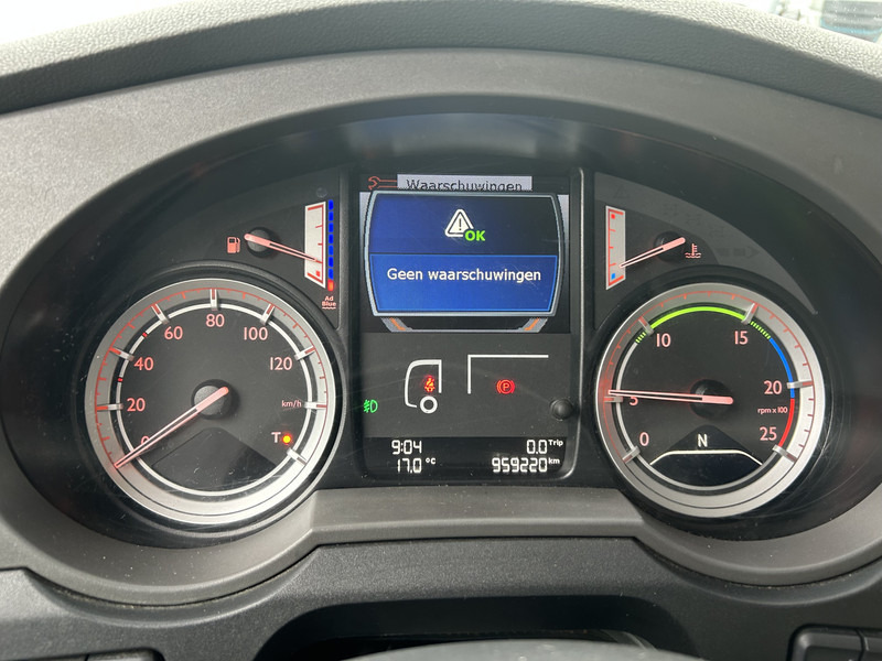 DAF XF 440 FT Space Cab / 959 dkm / 2 Tanks / Stand Klima / APK TUV 02-26 - Tractor head: gambar 4 DAF XF 440 FT Space Cab / 959 dkm / 2 Tanks / Stand Klima / APK TUV 02-26 - Tractor head: gambar 4