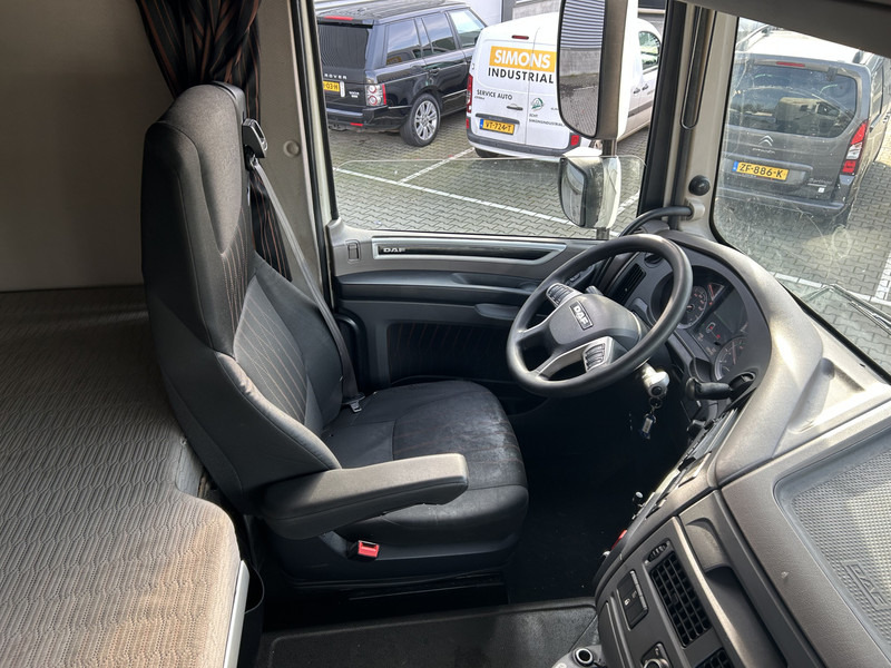 DAF XF 450 FT Space Cab / 593 dkm / MX Brake / APK TUV 03-26 - Tractor head: gambar 3 DAF XF 450 FT Space Cab / 593 dkm / MX Brake / APK TUV 03-26 - Tractor head: gambar 3