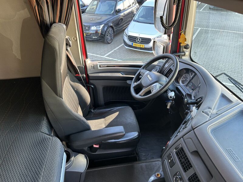 DAF XF 450 FT Space Cab / 791 dkm / Tacho V2 / Stand Klima / APK TUV 09-26 - Tractor head: gambar 3 DAF XF 450 FT Space Cab / 791 dkm / Tacho V2 / Stand Klima / APK TUV 09-26 - Tractor head: gambar 3
