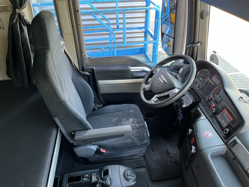 MAN TGX 18.440 XXL / 684 dkm / 2 Tanks / Stand klima / APK TUV 09-25 - Tractor head: gambar 3 MAN TGX 18.440 XXL / 684 dkm / 2 Tanks / Stand klima / APK TUV 09-25 - Tractor head: gambar 3