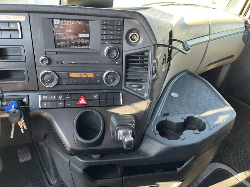Mercedes-Benz Actros 1842 StreamSpace / 903 dkm / 2 Tanks / NL Truck - Tractor head: gambar 5 Mercedes-Benz Actros 1842 StreamSpace / 903 dkm / 2 Tanks / NL Truck - Tractor head: gambar 5