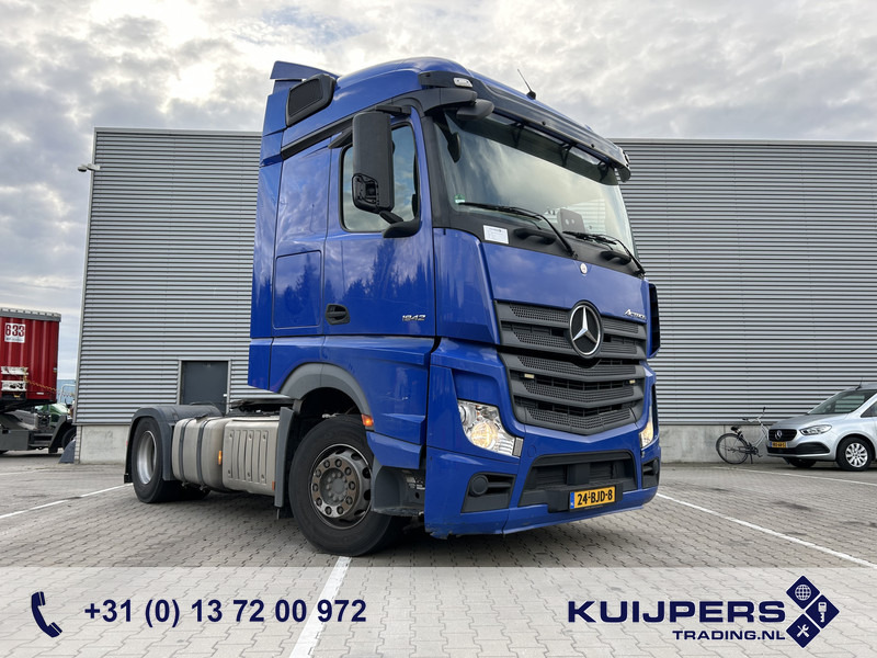 Mercedes-Benz Actros 1842 StreamSpace / 939 dkm / 2 Tanks / NL Truck - Tractor head: gambar 1 Mercedes-Benz Actros 1842 StreamSpace / 939 dkm / 2 Tanks / NL Truck - Tractor head: gambar 1