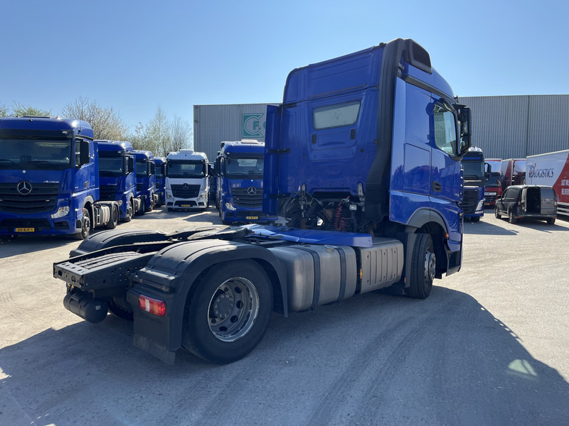 Mercedes-Benz Actros 1842 Streamspace / 937 dkm / 2 Tanks / NL Truck - Tractor head: gambar 2 Mercedes-Benz Actros 1842 Streamspace / 937 dkm / 2 Tanks / NL Truck - Tractor head: gambar 2