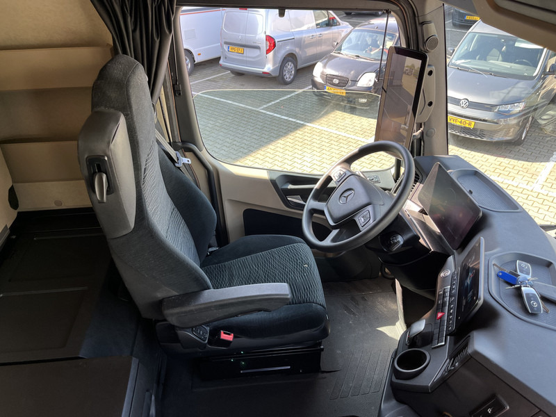 Mercedes-Benz Actros 2645 Bigspace / 341 dkm / 6x2 / Mirror Cam - Tractor head: gambar 3 Mercedes-Benz Actros 2645 Bigspace / 341 dkm / 6x2 / Mirror Cam - Tractor head: gambar 3