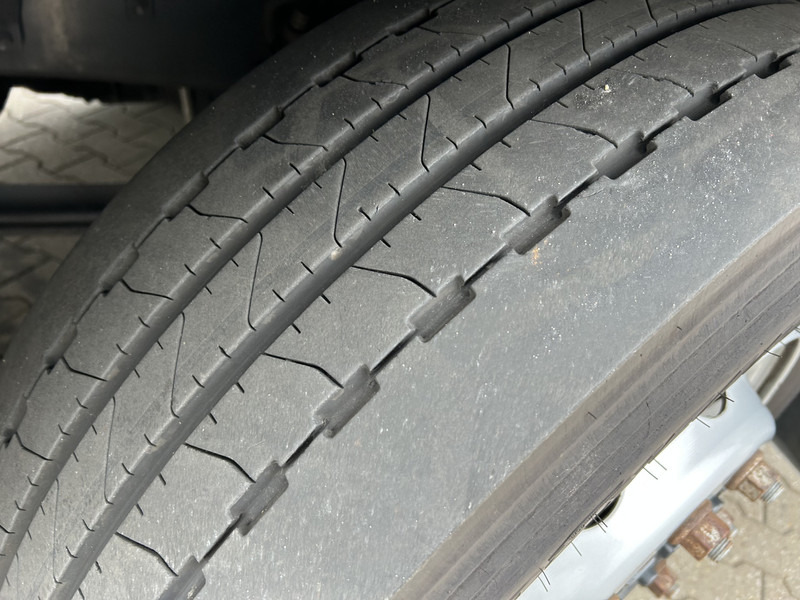 Tractor head Scania R450 Highline / Retarder / 707 dkm / APK TUV 03-26: gambar 14 Tractor head Scania R450 Highline / Retarder / 707 dkm / APK TUV 03-26: gambar 14