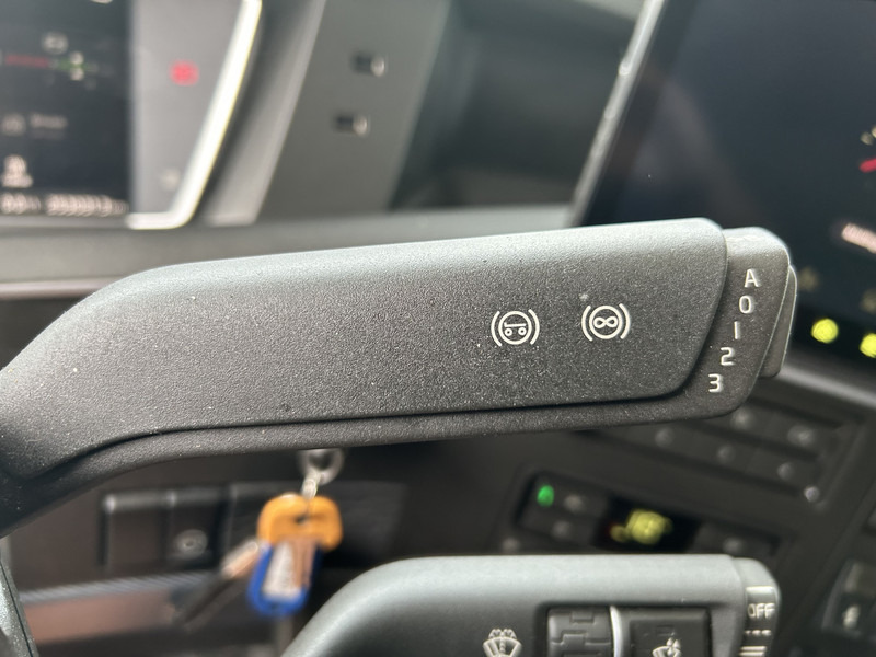 Volvo FH 500 Globetrotter XL / VEB+ / 2 Tanks / New Tacho V2 / APK TUV 07-26 - Tractor head: gambar 5 Volvo FH 500 Globetrotter XL / VEB+ / 2 Tanks / New Tacho V2 / APK TUV 07-26 - Tractor head: gambar 5