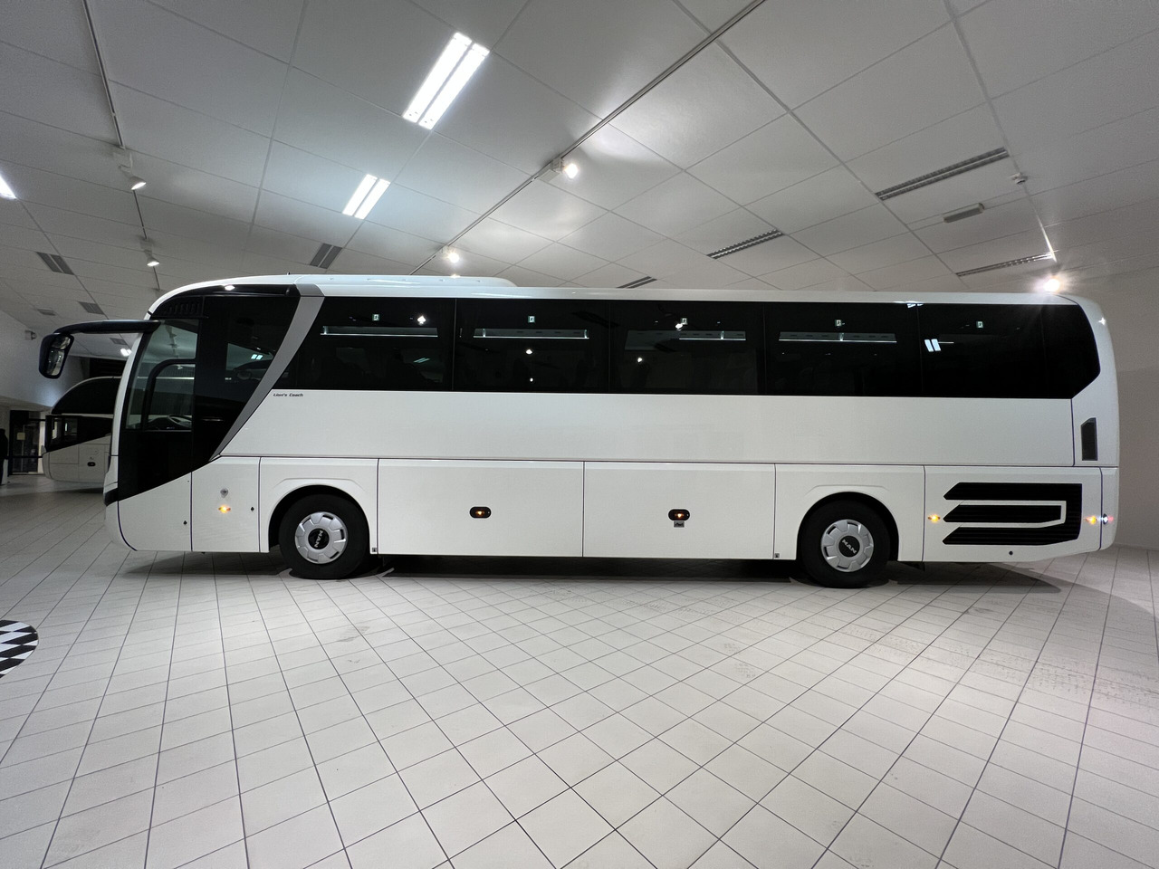 MAN Lions Coach R07 Euro 6E - Bus pariwisata: gambar 4 MAN Lions Coach R07 Euro 6E - Bus pariwisata: gambar 4