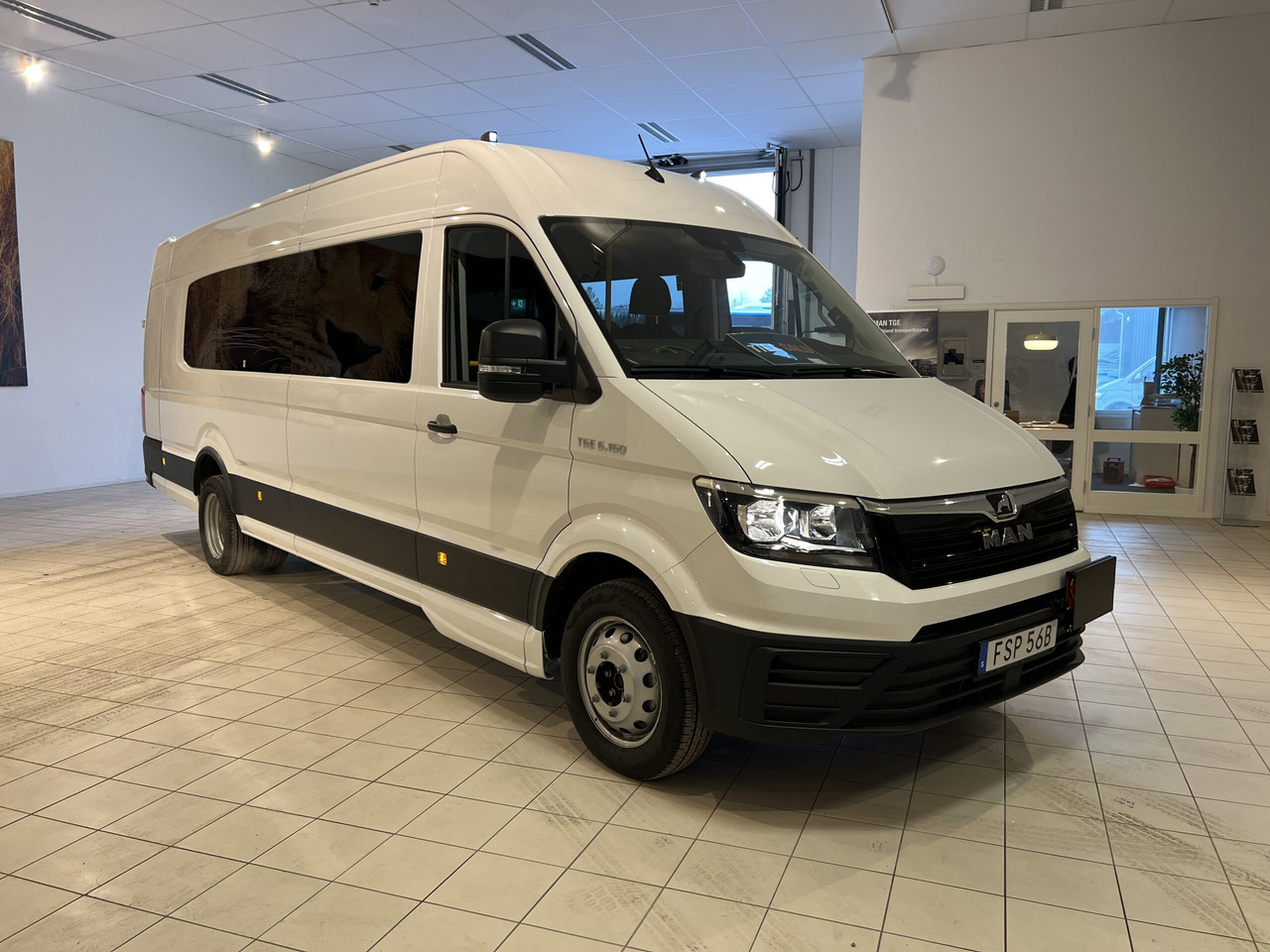 MAN TGE 6.160 Intercity - Bus mini, Van penumpang: gambar 1 MAN TGE 6.160 Intercity - Bus mini, Van penumpang: gambar 1