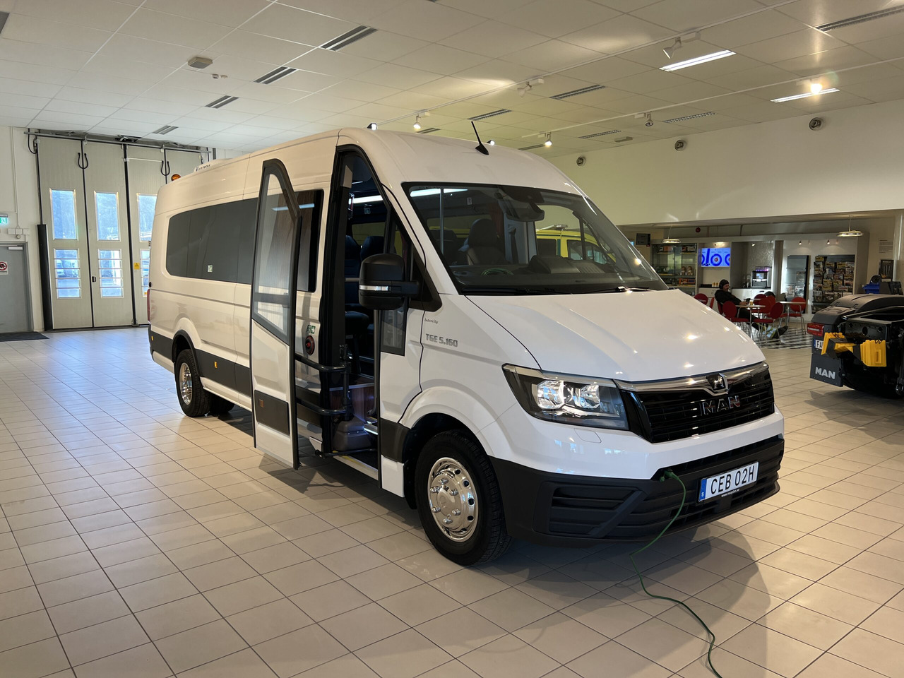MAN TGE Businessline / VIP - Bus mini, Van penumpang: gambar 1 MAN TGE Businessline / VIP - Bus mini, Van penumpang: gambar 1
