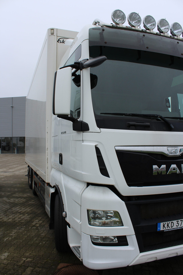 MAN TGX 26.480 6×2-4 Skåp/Fjärr - Truk box: gambar 2 MAN TGX 26.480 6×2-4 Skåp/Fjärr - Truk box: gambar 2