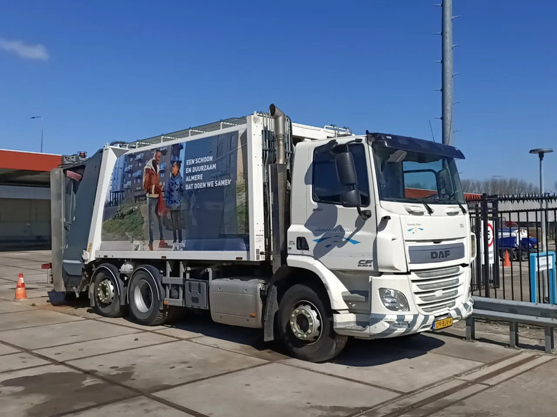DAF CF 290 CF 290 FAN achterlader Zoeller Ekopres Medium - Truk sampah: gambar 4 DAF CF 290 CF 290 FAN achterlader Zoeller Ekopres Medium - Truk sampah: gambar 4