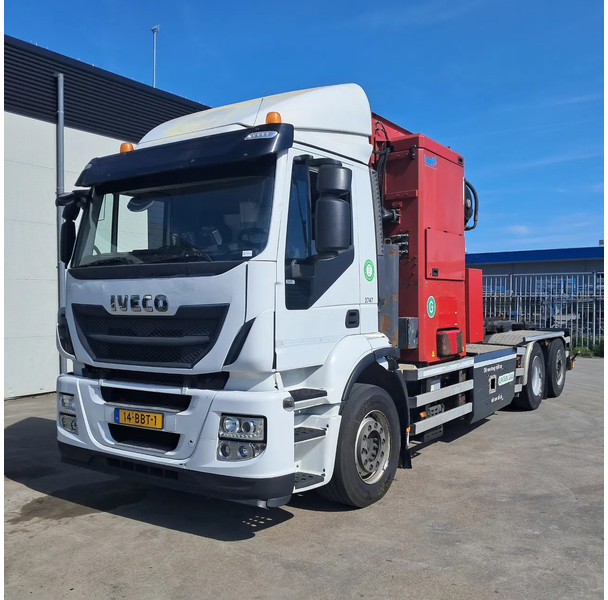 Iveco AD260SY/PS CNG - Truk sampah: gambar 1 Iveco AD260SY/PS CNG - Truk sampah: gambar 1