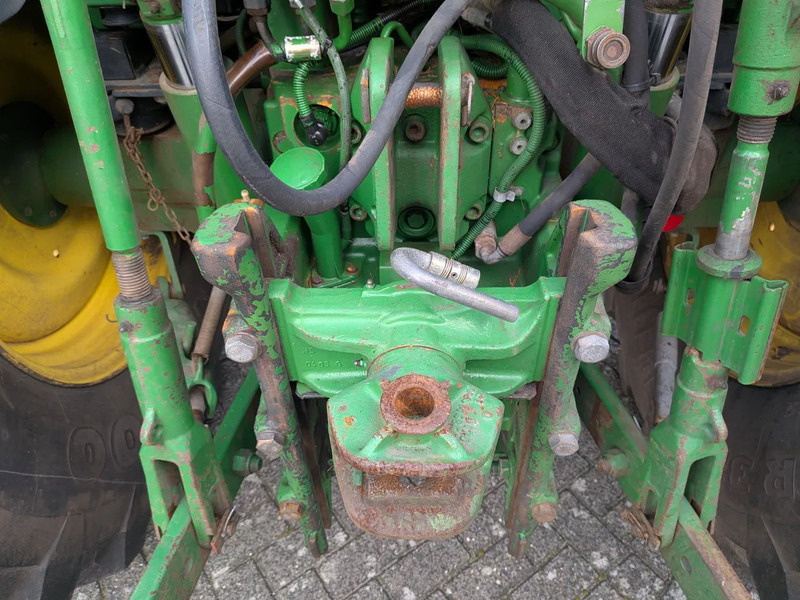 Traktor John Deere 6230 PREMIUM 6230 PREMIUM: gambar 18 Traktor John Deere 6230 PREMIUM 6230 PREMIUM: gambar 18