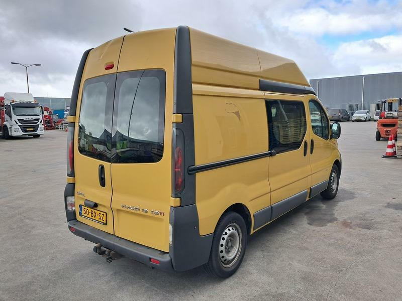 Opel VIVARO 1.9DTI 2.9T L2H2 - Van kecil: gambar 5 Opel VIVARO 1.9DTI 2.9T L2H2 - Van kecil: gambar 5