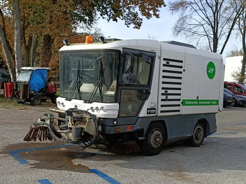 Ravo 540 - Penyapu jalan: gambar 1 Ravo 540 - Penyapu jalan: gambar 1