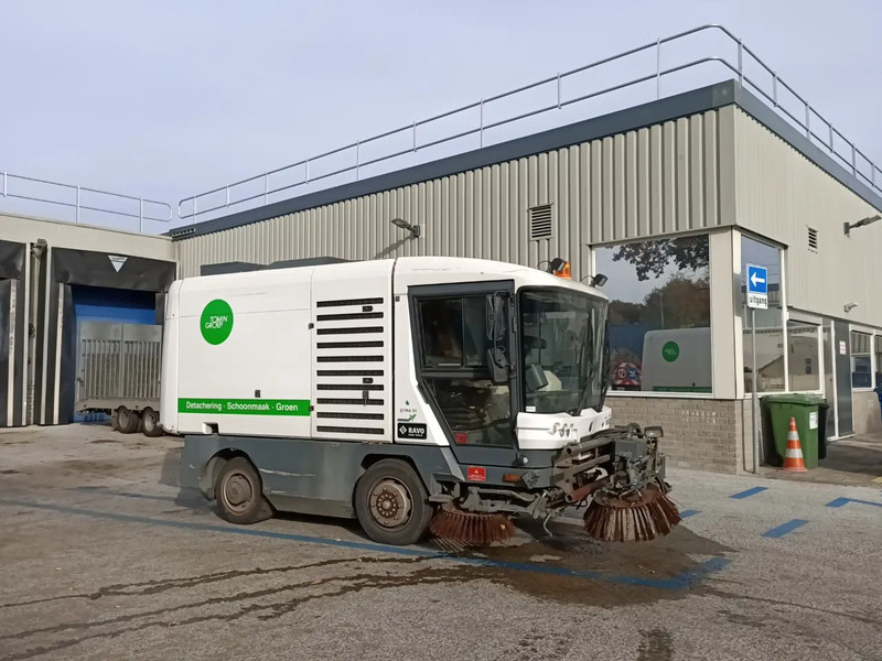 Ravo 540 - Penyapu jalan: gambar 3 Ravo 540 - Penyapu jalan: gambar 3